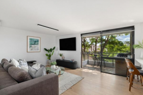 Manly family executive apartment, Sydney